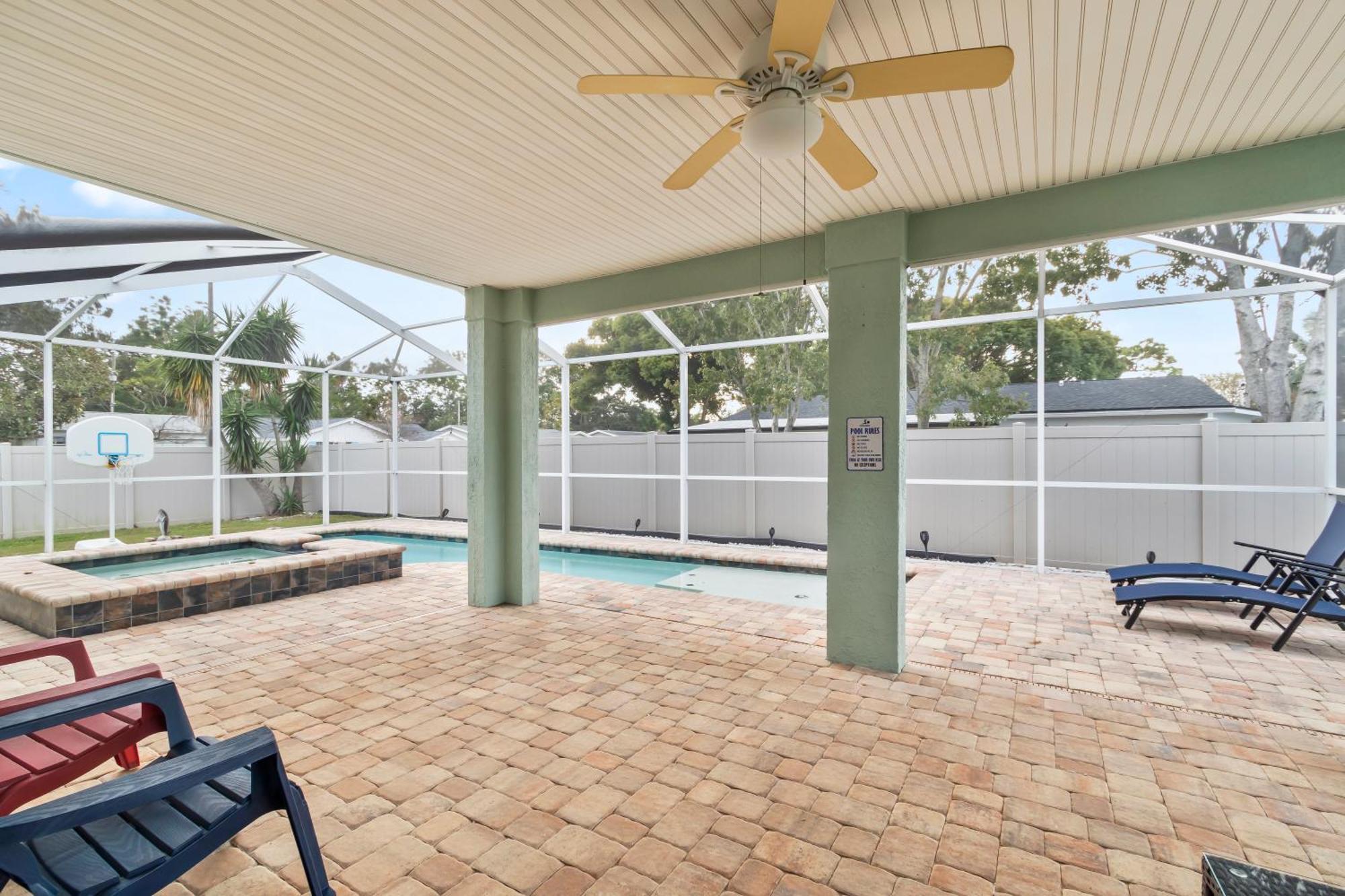 Saltylux16 Heated Saltwater Pool, Near Beach, Honeymoon Island, Farmer Market 클리어워터 외부 사진